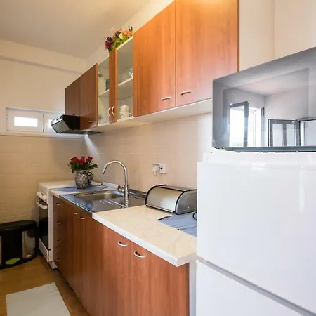 Maja - Sunset View Apartment *